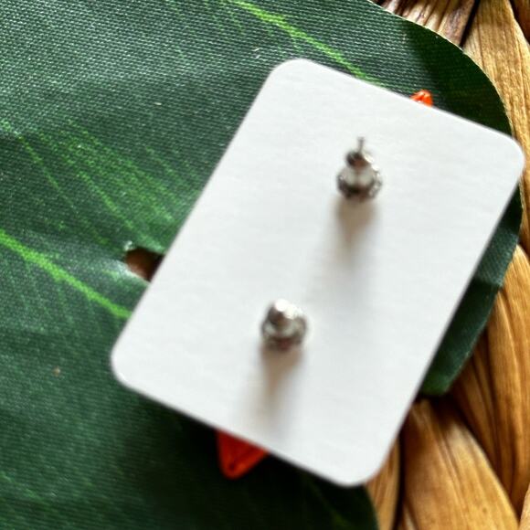 BOGO FREE TRIANGLE STATEMENT EARRINGS - Picture 5 of 5